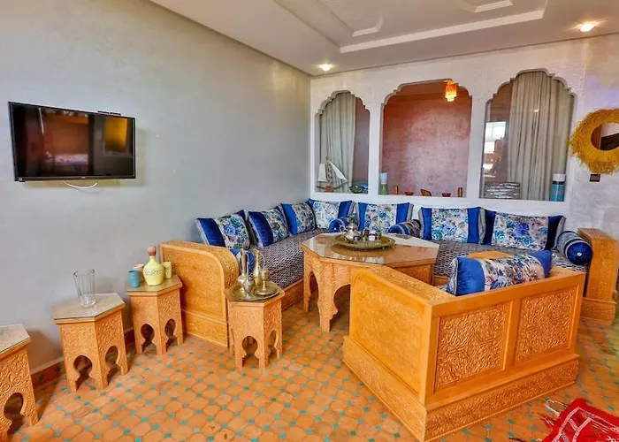 Charming Home With Private Terrace